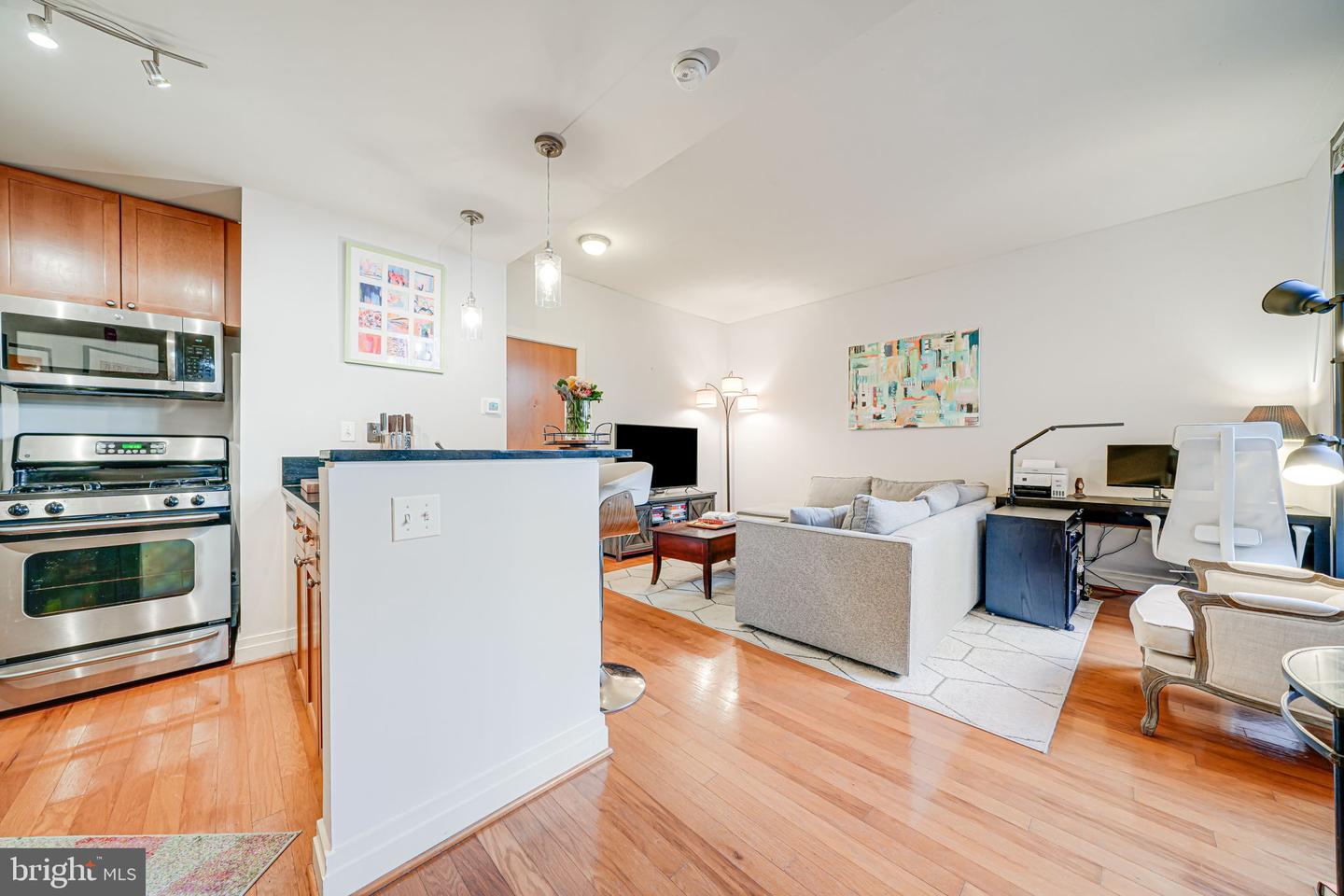 2120 VERMONT AVE NW #16, WASHINGTON, District Of Columbia 20001, 1 Bedroom Bedrooms, ,1 BathroomBathrooms,Residential,For sale,2120 VERMONT AVE NW #16,DCDC2174982 MLS # DCDC2174982