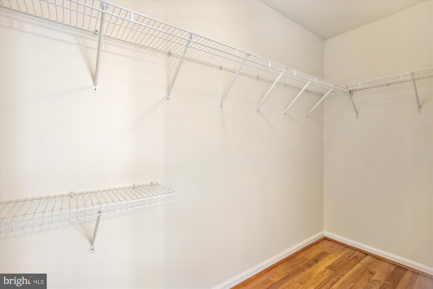 6119 MADISON CREST CT, FALLS CHURCH, Virginia 22041, 3 Bedrooms Bedrooms, ,2 BathroomsBathrooms,Residential,For sale,6119 MADISON CREST CT,VAFX2219682 MLS # VAFX2219682