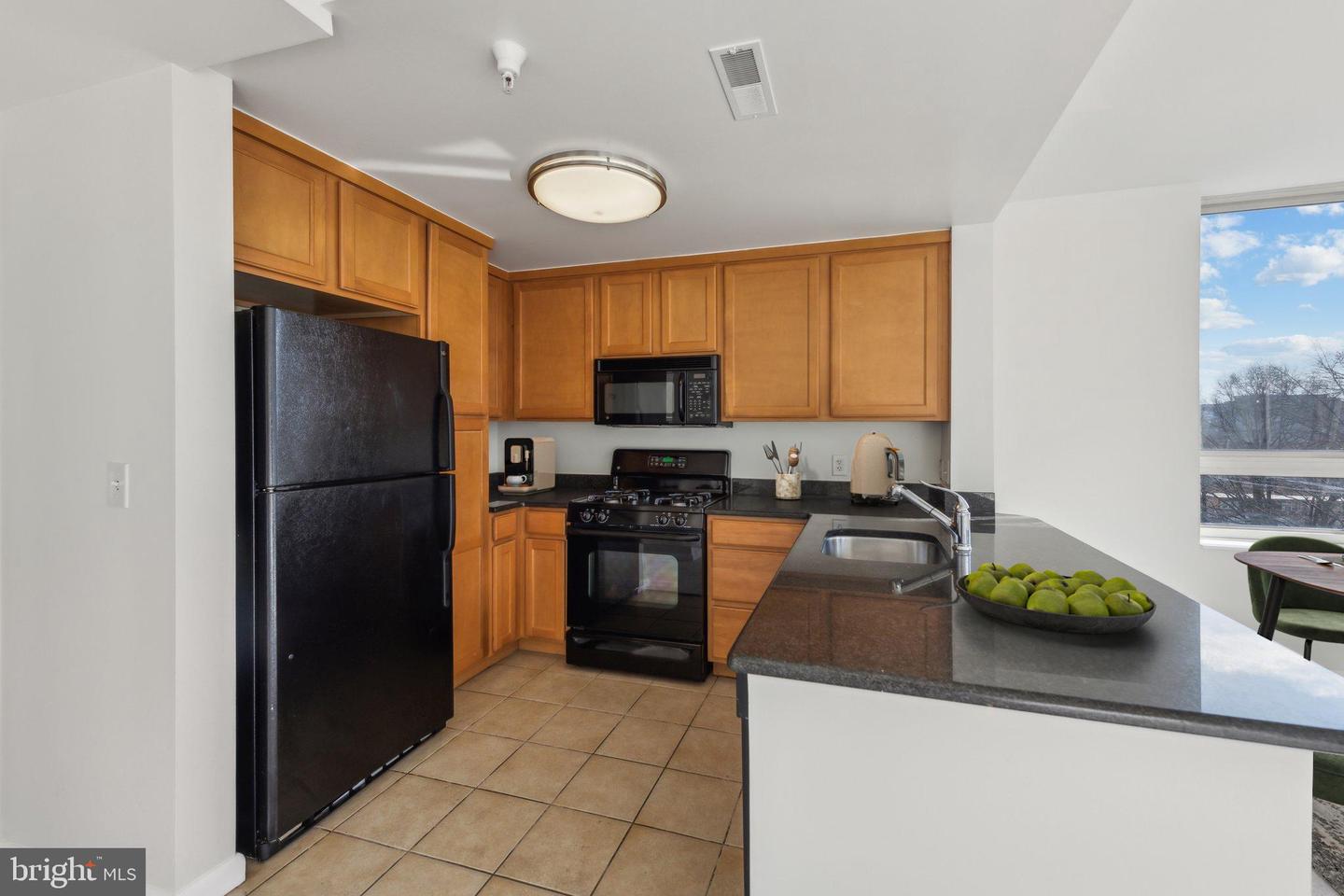355 I ST SW #602S, WASHINGTON, District Of Columbia 20024, 2 Bedrooms Bedrooms, ,2 BathroomsBathrooms,Residential,For sale,355 I ST SW #602S,DCDC2183820 MLS # DCDC2183820