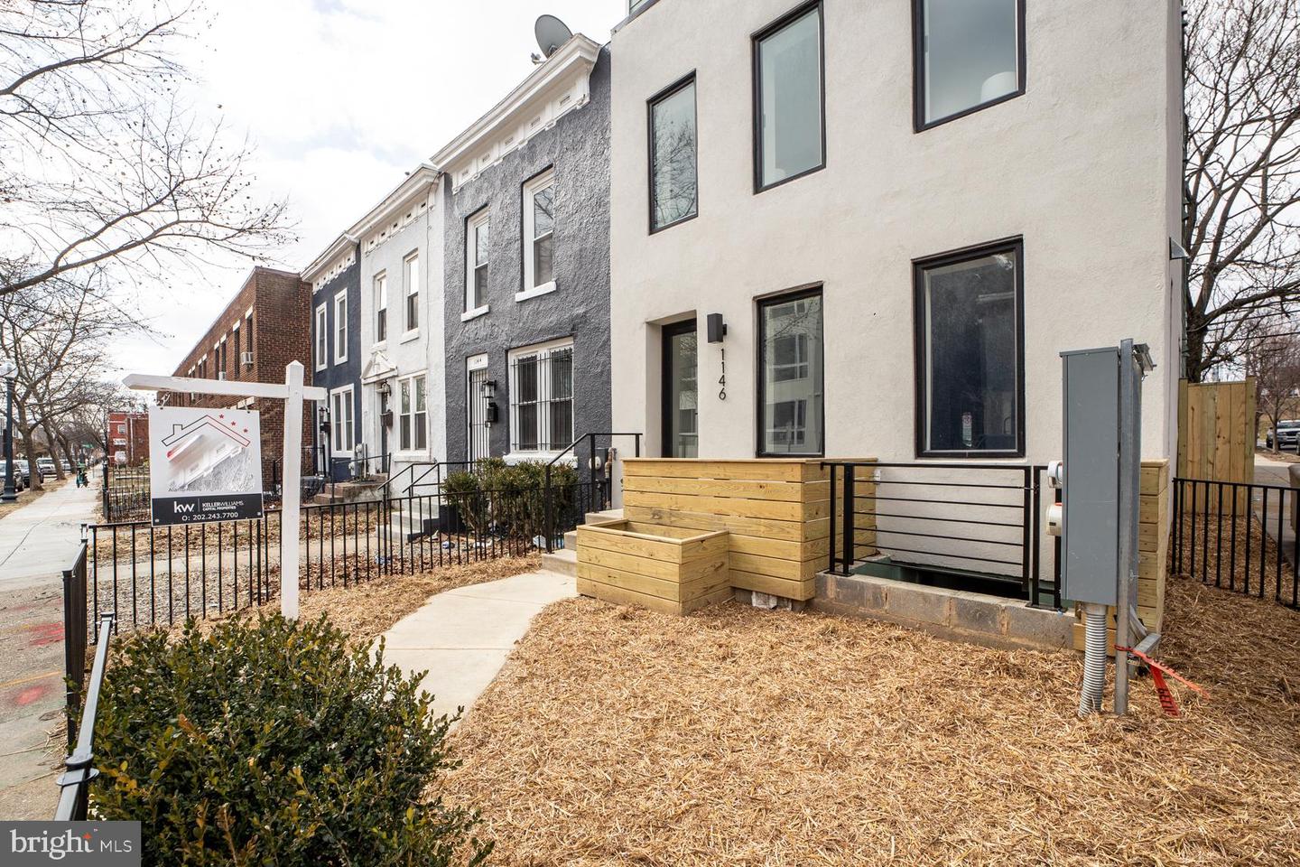 1146 16TH ST NE #B, WASHINGTON, District Of Columbia 20002, 4 Bedrooms Bedrooms, ,3 BathroomsBathrooms,Residential,For sale,1146 16TH ST NE #B,DCDC2185020 MLS # DCDC2185020