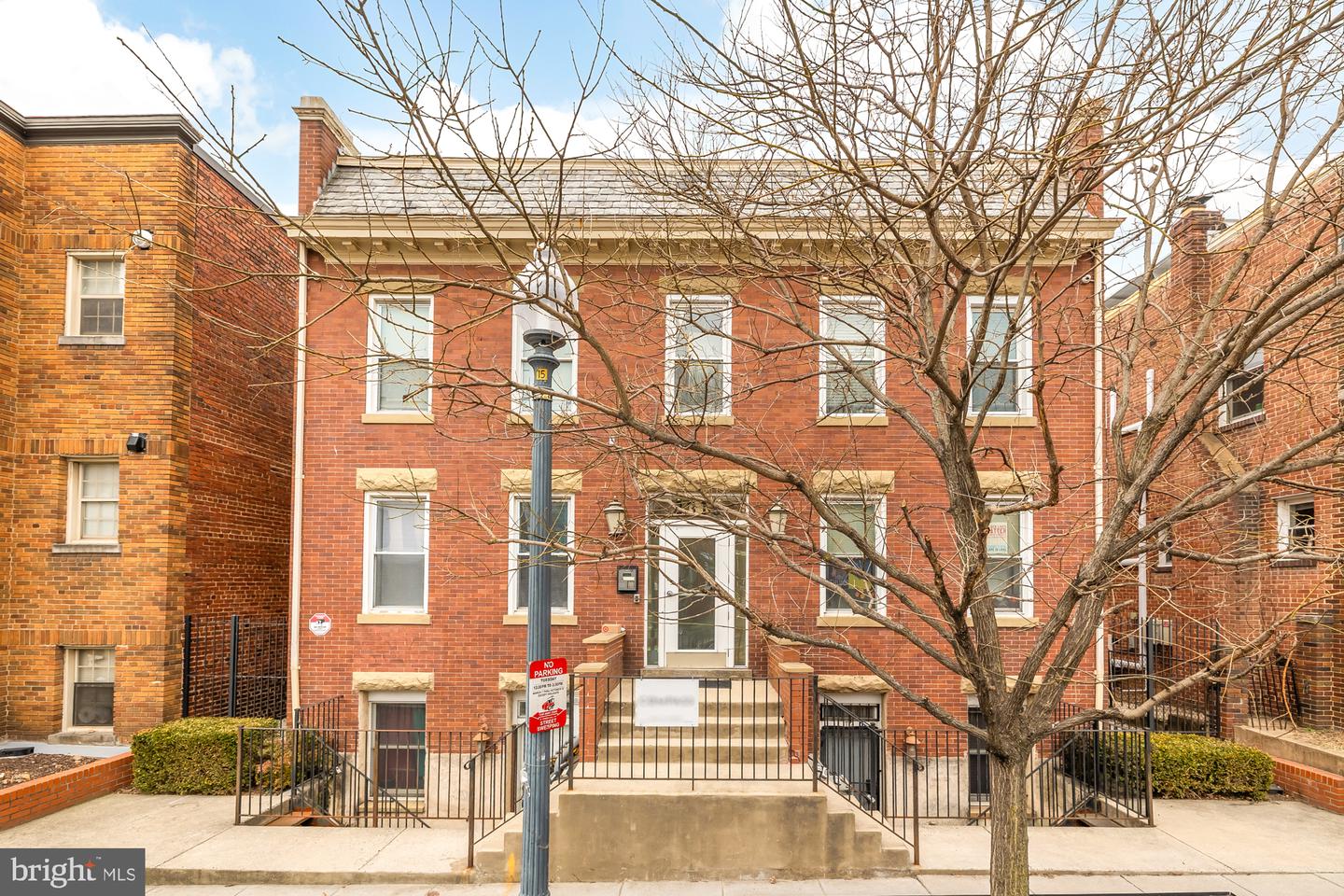 3318 SHERMAN AVE NW #T2, WASHINGTON, District Of Columbia 20010, 2 Bedrooms Bedrooms, ,1 BathroomBathrooms,Residential,For sale,3318 SHERMAN AVE NW #T2,DCDC2185092 MLS # DCDC2185092