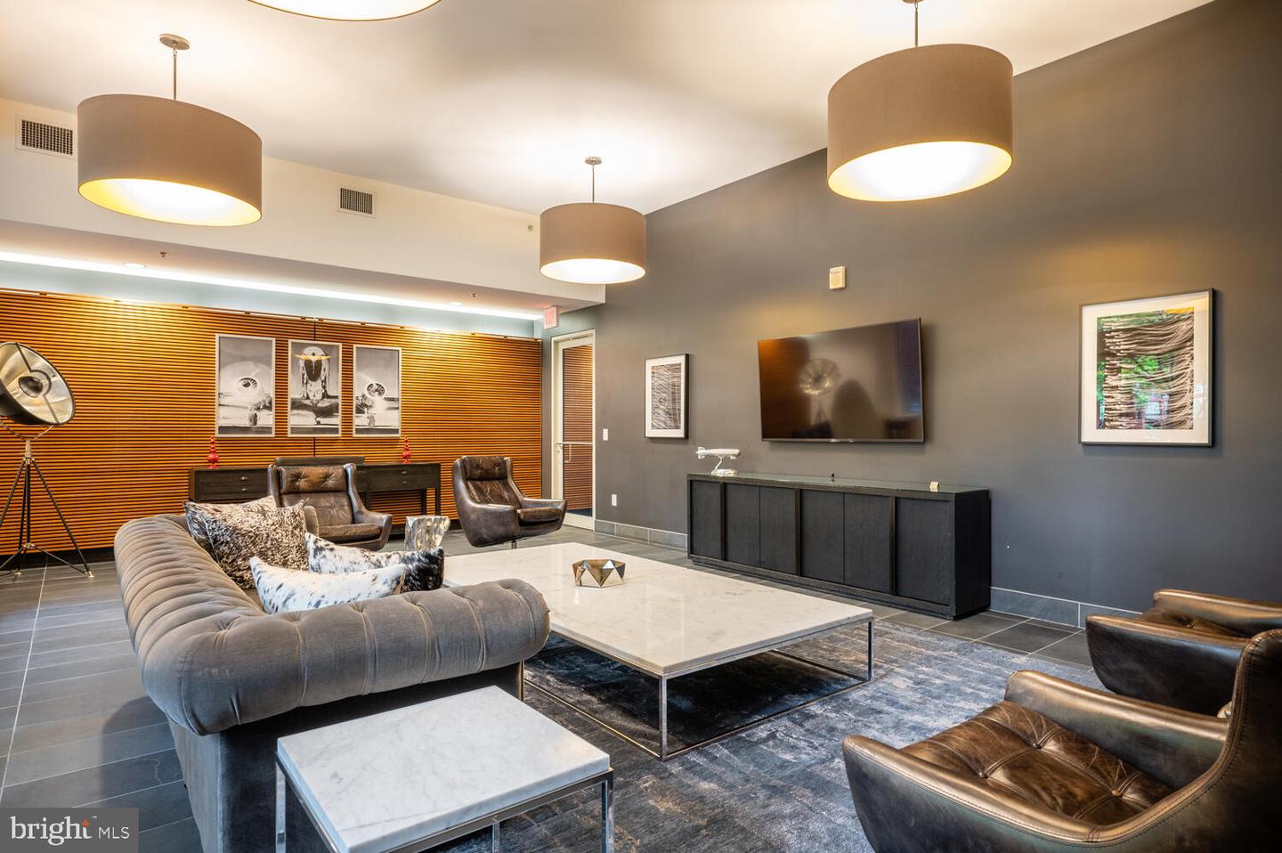 1000 NEW JERSEY AVE SE #PH15, WASHINGTON, District Of Columbia 20003, 2 Bedrooms Bedrooms, ,2 BathroomsBathrooms,Residential,For sale,1000 NEW JERSEY AVE SE #PH15,DCDC2186124 MLS # DCDC2186124
