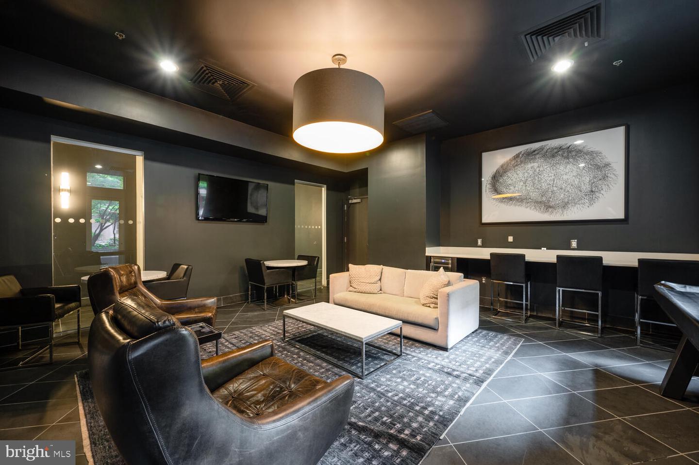 1000 NEW JERSEY AVE SE #PH15, WASHINGTON, District Of Columbia 20003, 2 Bedrooms Bedrooms, ,2 BathroomsBathrooms,Residential,For sale,1000 NEW JERSEY AVE SE #PH15,DCDC2186124 MLS # DCDC2186124