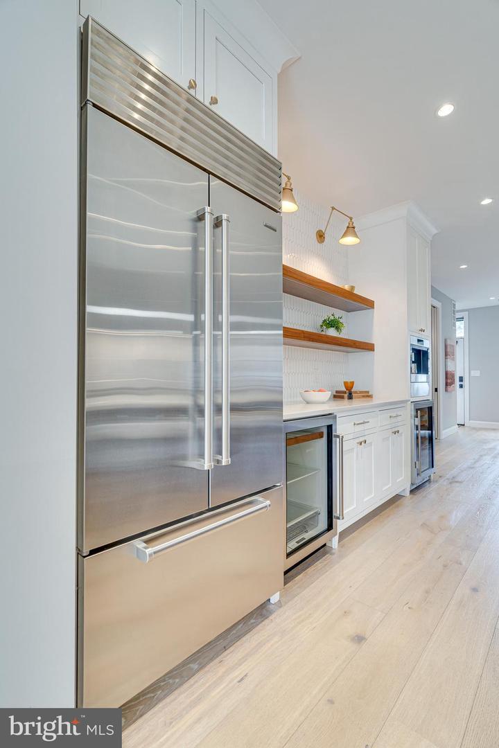 467 M ST NW #1, WASHINGTON, District Of Columbia 20001, 3 Bedrooms Bedrooms, ,2 BathroomsBathrooms,Residential,For sale,467 M ST NW #1,DCDC2185216 MLS # DCDC2185216