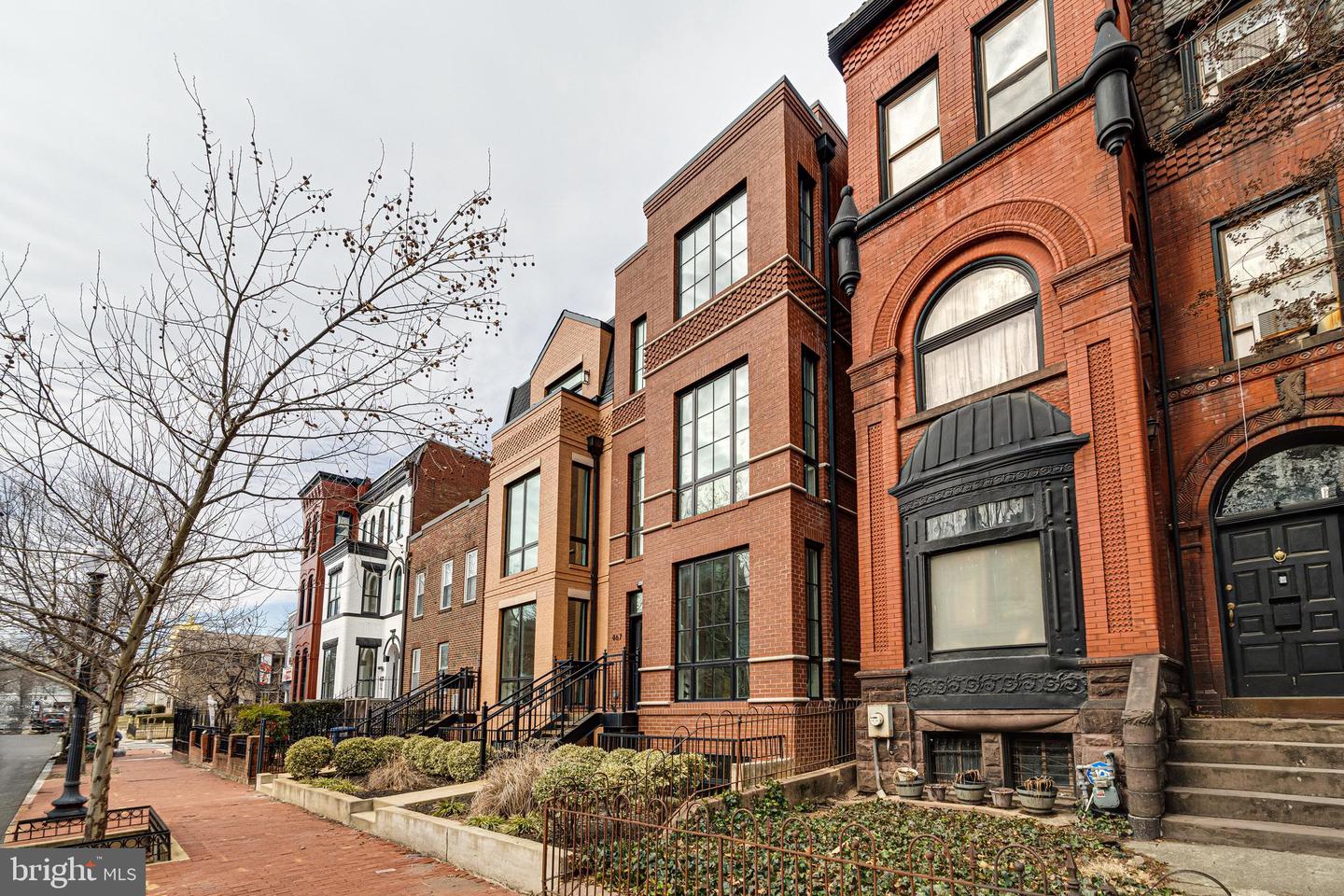 467 M ST NW #1, WASHINGTON, District Of Columbia 20001, 3 Bedrooms Bedrooms, ,2 BathroomsBathrooms,Residential,For sale,467 M ST NW #1,DCDC2185216 MLS # DCDC2185216
