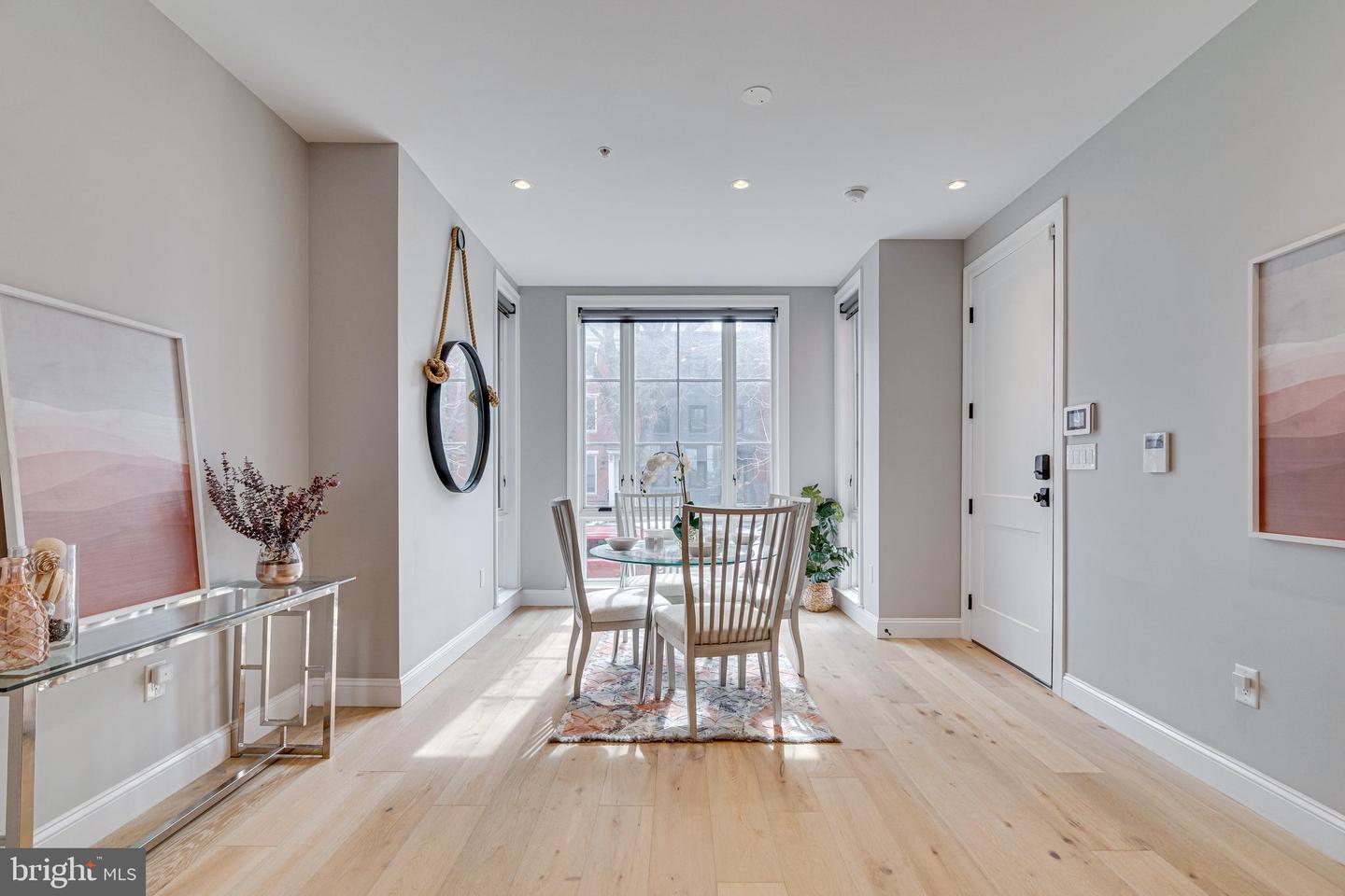 467 M ST NW #1, WASHINGTON, District Of Columbia 20001, 3 Bedrooms Bedrooms, ,2 BathroomsBathrooms,Residential,For sale,467 M ST NW #1,DCDC2185216 MLS # DCDC2185216