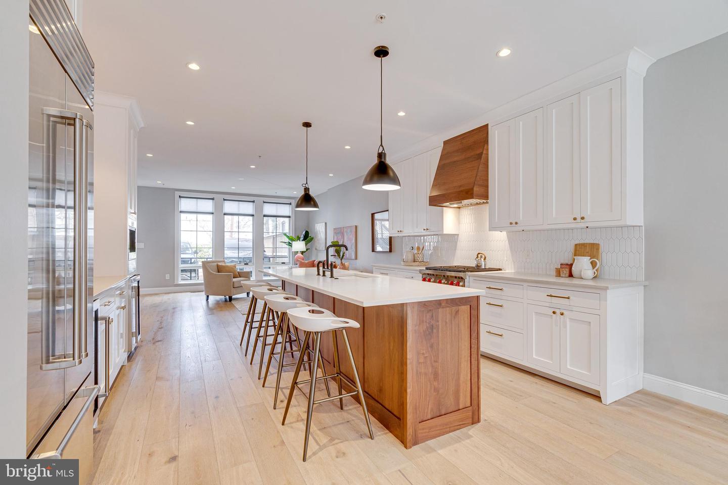 467 M ST NW #1, WASHINGTON, District Of Columbia 20001, 3 Bedrooms Bedrooms, ,2 BathroomsBathrooms,Residential,For sale,467 M ST NW #1,DCDC2185216 MLS # DCDC2185216