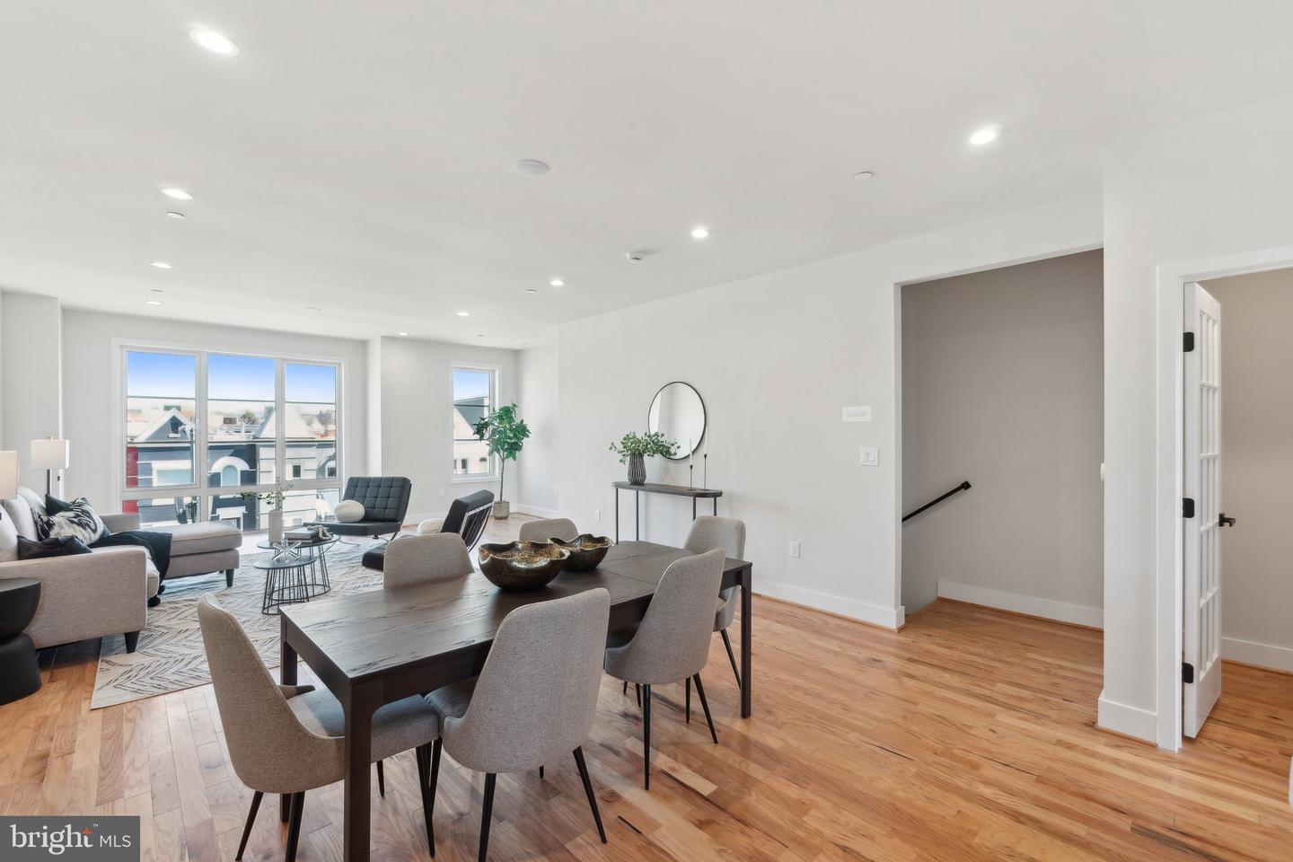 3646 13TH ST NW #2, WASHINGTON, District Of Columbia 20010, 4 Bedrooms Bedrooms, ,3 BathroomsBathrooms,Residential,For sale,3646 13TH ST NW #2,DCDC2185282 MLS # DCDC2185282