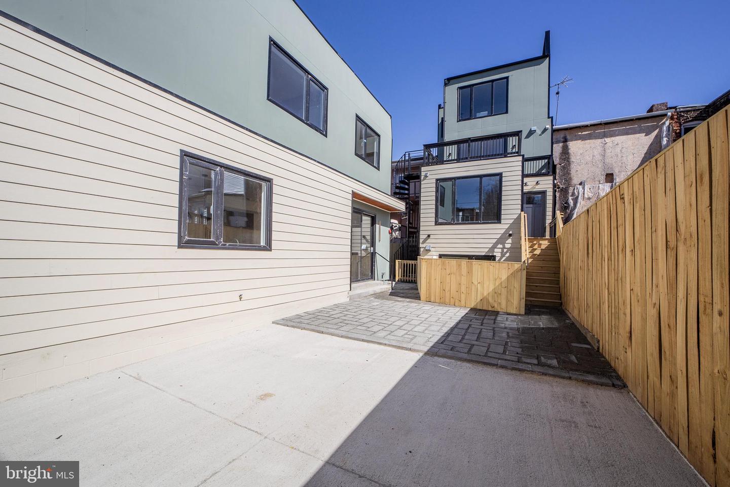 3646 13TH ST NW #2, WASHINGTON, District Of Columbia 20010, 4 Bedrooms Bedrooms, ,3 BathroomsBathrooms,Residential,For sale,3646 13TH ST NW #2,DCDC2185282 MLS # DCDC2185282