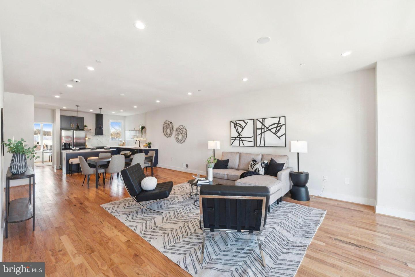 3646 13TH ST NW #2, WASHINGTON, District Of Columbia 20010, 4 Bedrooms Bedrooms, ,3 BathroomsBathrooms,Residential,For sale,3646 13TH ST NW #2,DCDC2185282 MLS # DCDC2185282