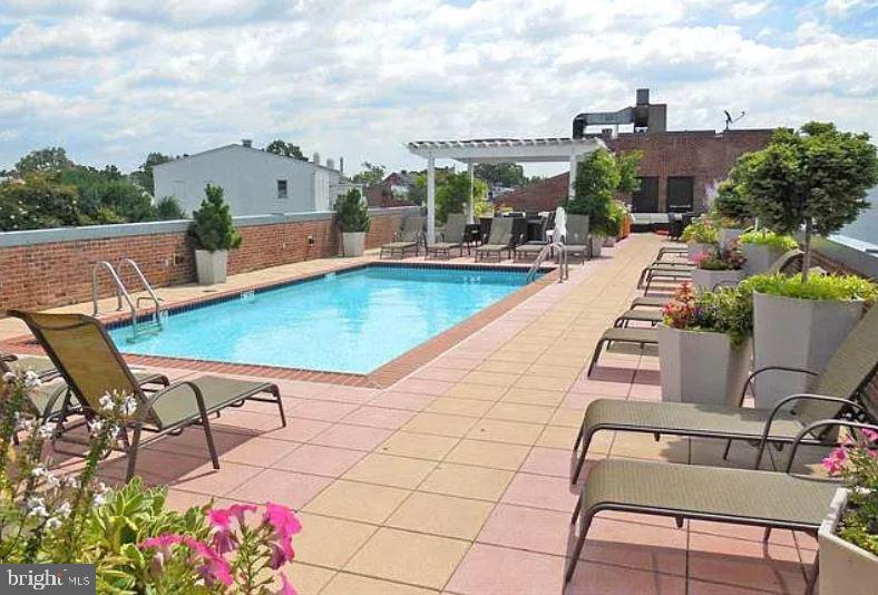 3251 PROSPECT ST NW #410, WASHINGTON, District Of Columbia 20007, 1 Bedroom Bedrooms, ,1 BathroomBathrooms,Residential,For sale,3251 PROSPECT ST NW #410,DCDC2185608 MLS # DCDC2185608