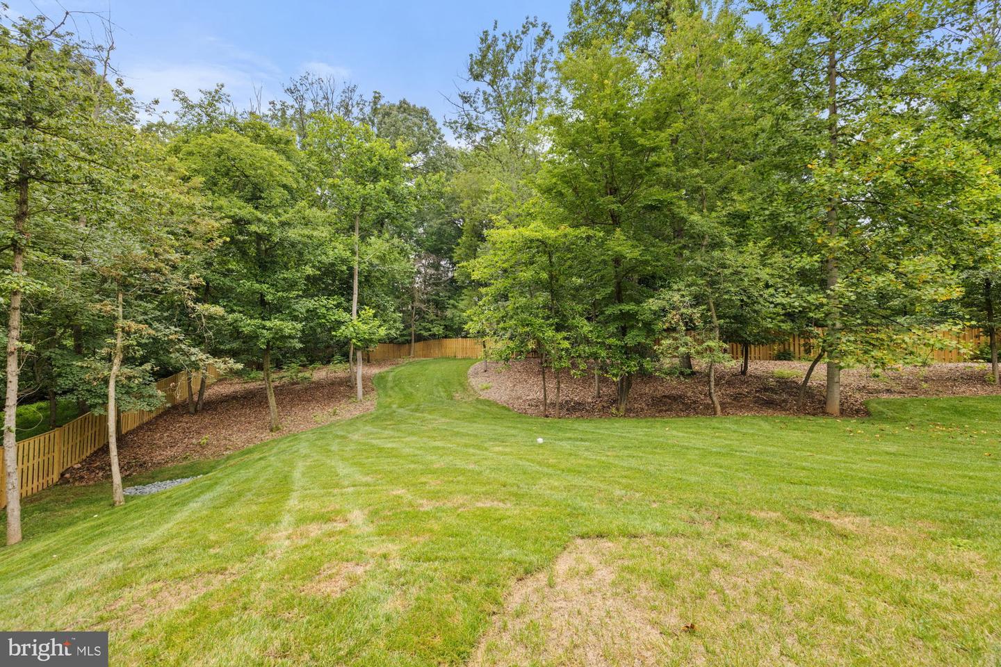 2236 LAUREL RIDGE RD, VIENNA, Virginia 22181, 6 Bedrooms Bedrooms, ,6 BathroomsBathrooms,Residential,For sale,2236 LAUREL RIDGE RD,VAFX2222334 MLS # VAFX2222334