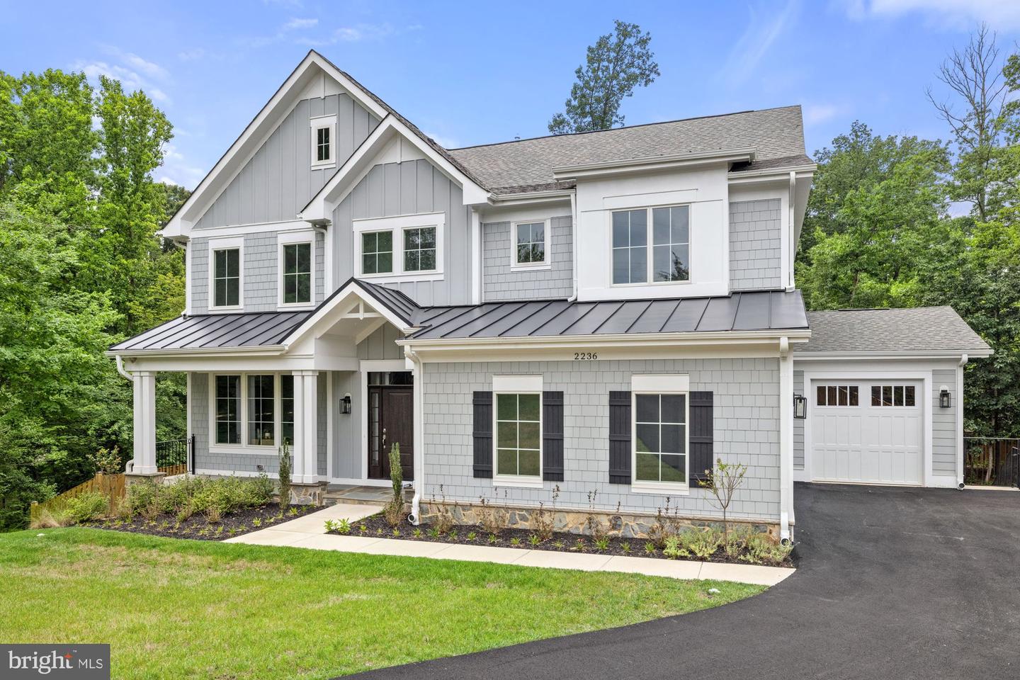 2236 LAUREL RIDGE RD, VIENNA, Virginia 22181, 6 Bedrooms Bedrooms, ,6 BathroomsBathrooms,Residential,For sale,2236 LAUREL RIDGE RD,VAFX2222334 MLS # VAFX2222334