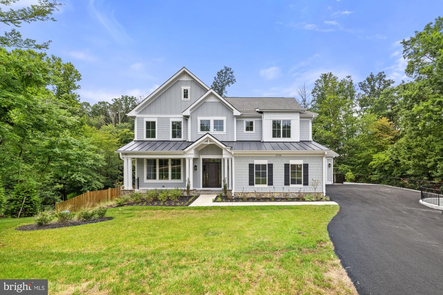 2236 LAUREL RIDGE RD, VIENNA, Virginia 22181, 6 Bedrooms Bedrooms, ,6 BathroomsBathrooms,Residential,For sale,2236 LAUREL RIDGE RD,VAFX2222334 MLS # VAFX2222334