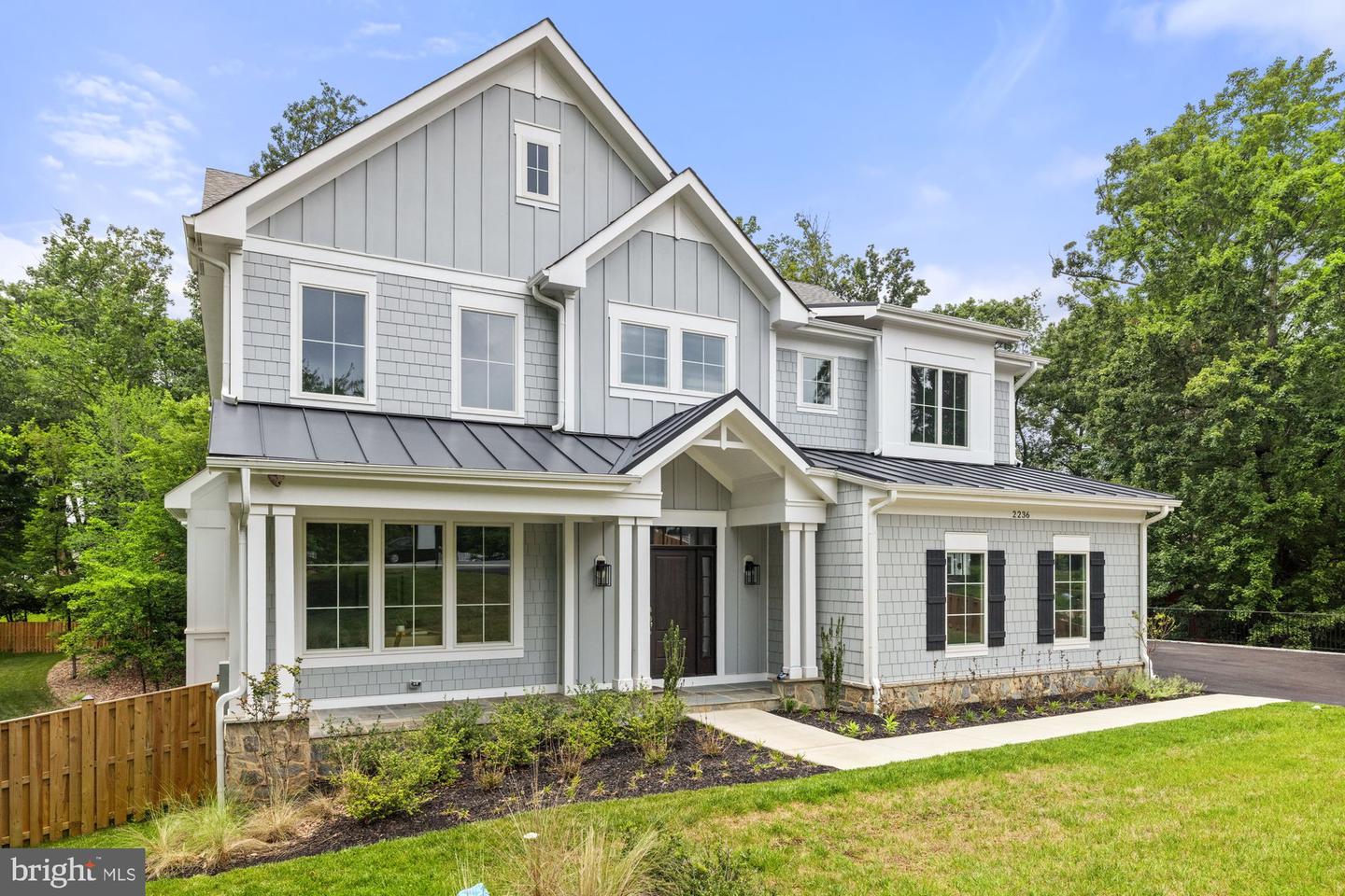 2236 LAUREL RIDGE RD, VIENNA, Virginia 22181, 6 Bedrooms Bedrooms, ,6 BathroomsBathrooms,Residential,For sale,2236 LAUREL RIDGE RD,VAFX2222334 MLS # VAFX2222334