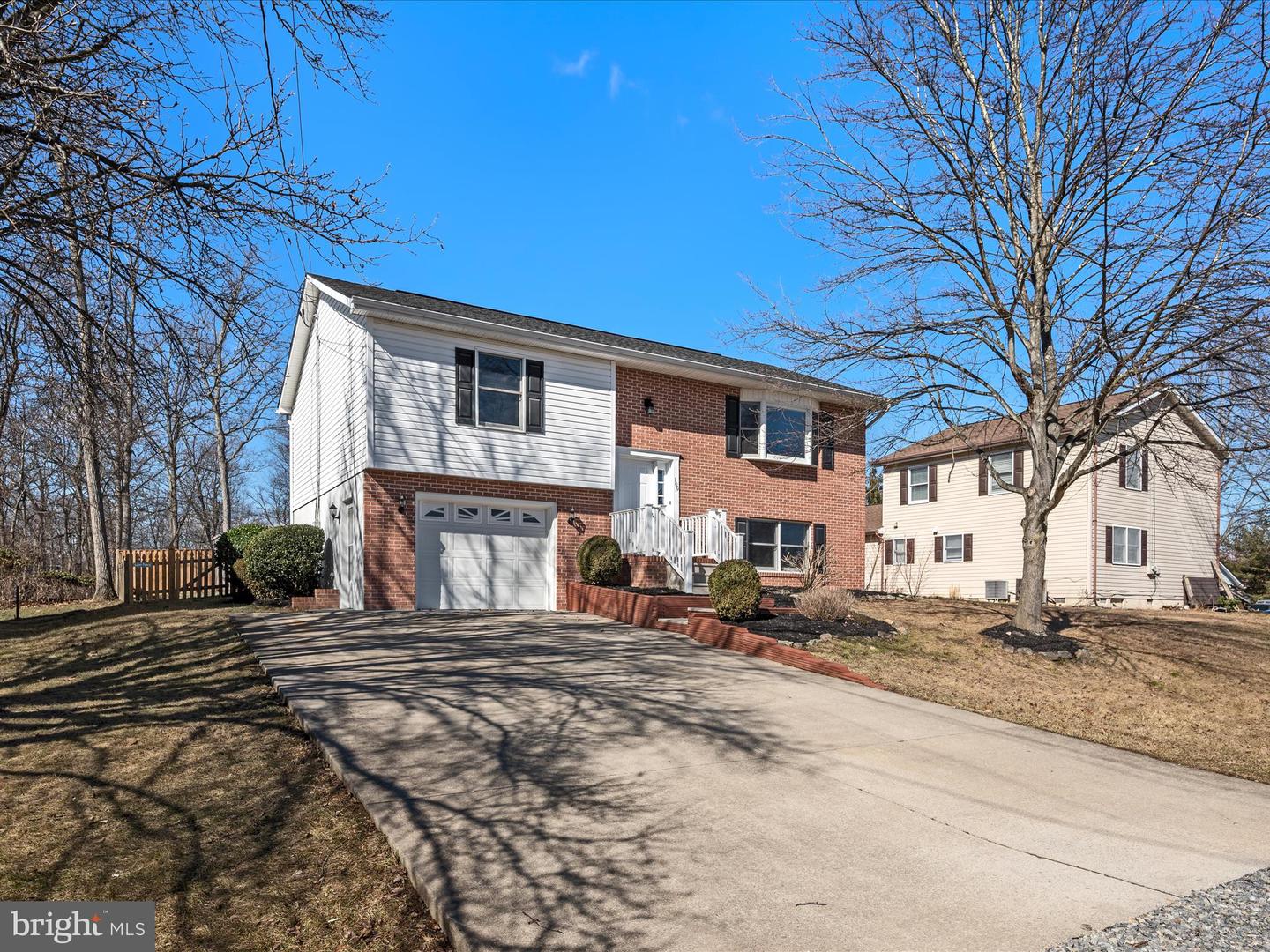 106 ASHLEY DR, WINCHESTER, Virginia 22602, 4 Bedrooms Bedrooms, ,3 BathroomsBathrooms,Residential,For sale,106 ASHLEY DR,VAFV2024436 MLS # VAFV2024436