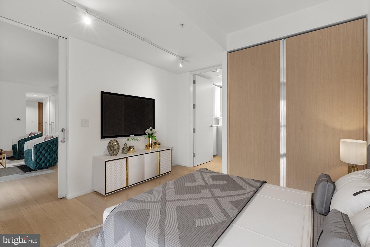 925 H ST NW #503, WASHINGTON, District Of Columbia 20001, 1 Bedroom Bedrooms, ,1 BathroomBathrooms,Residential,For sale,925 H ST NW #503,DCDC2185696 MLS # DCDC2185696