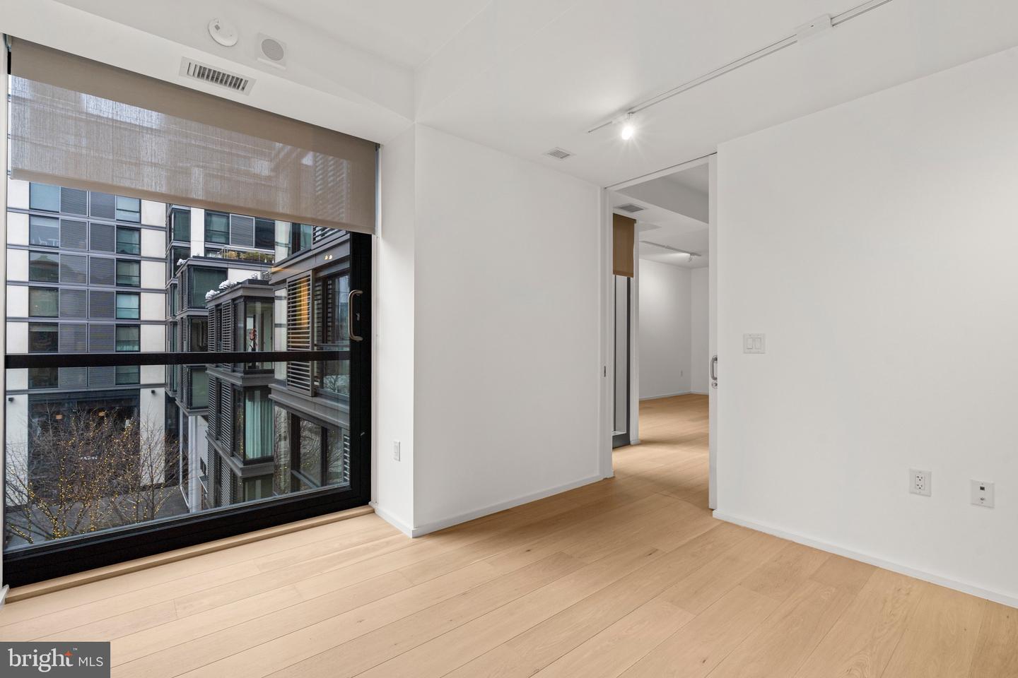 925 H ST NW #503, WASHINGTON, District Of Columbia 20001, 1 Bedroom Bedrooms, ,1 BathroomBathrooms,Residential,For sale,925 H ST NW #503,DCDC2185696 MLS # DCDC2185696