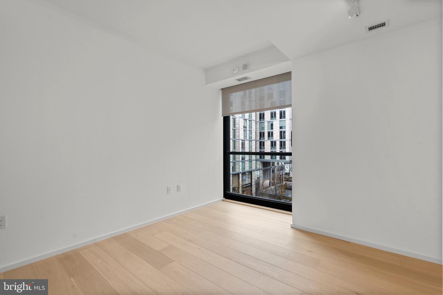 925 H ST NW #503, WASHINGTON, District Of Columbia 20001, 1 Bedroom Bedrooms, ,1 BathroomBathrooms,Residential,For sale,925 H ST NW #503,DCDC2185696 MLS # DCDC2185696