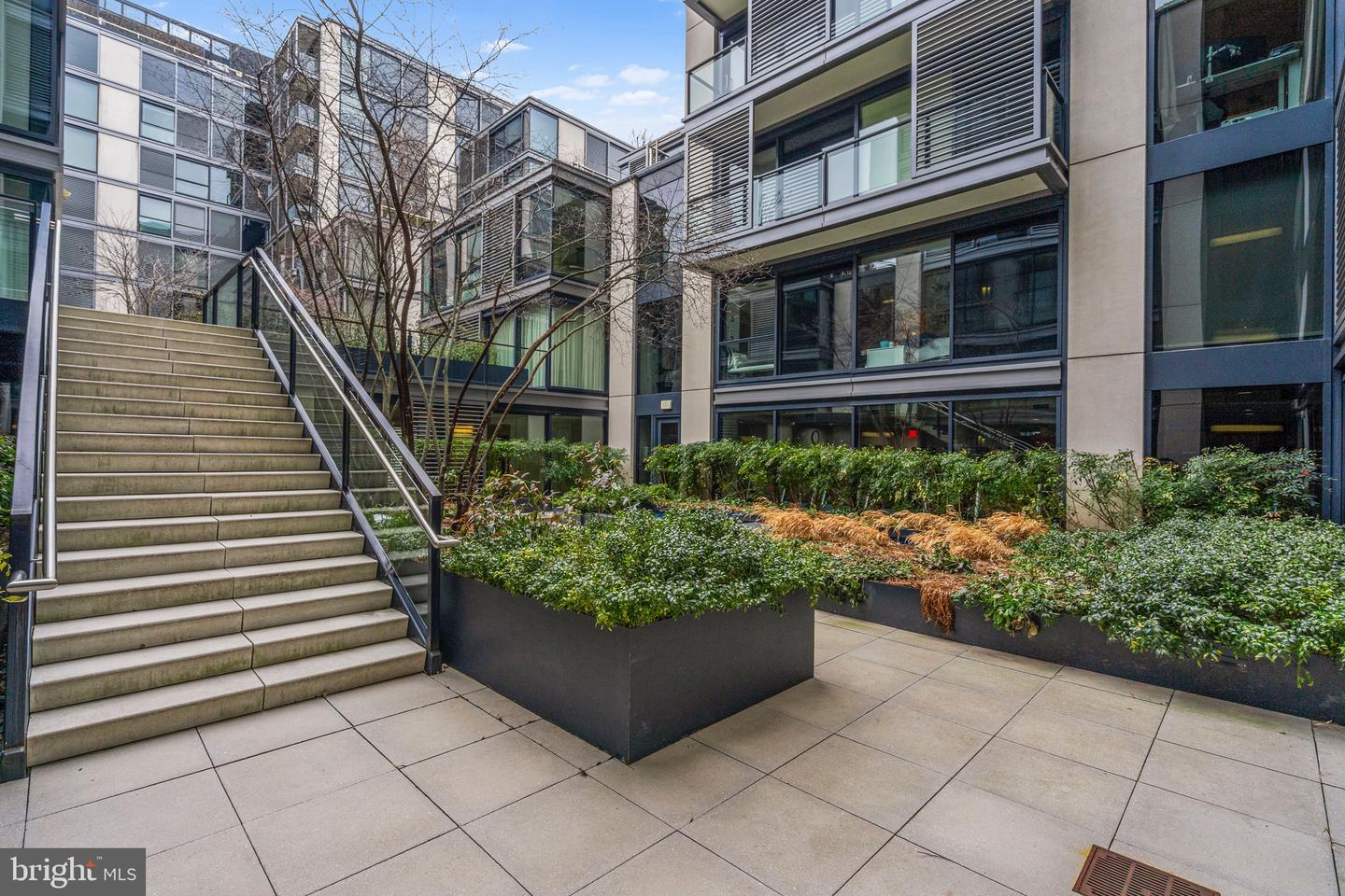925 H ST NW #503, WASHINGTON, District Of Columbia 20001, 1 Bedroom Bedrooms, ,1 BathroomBathrooms,Residential,For sale,925 H ST NW #503,DCDC2185696 MLS # DCDC2185696