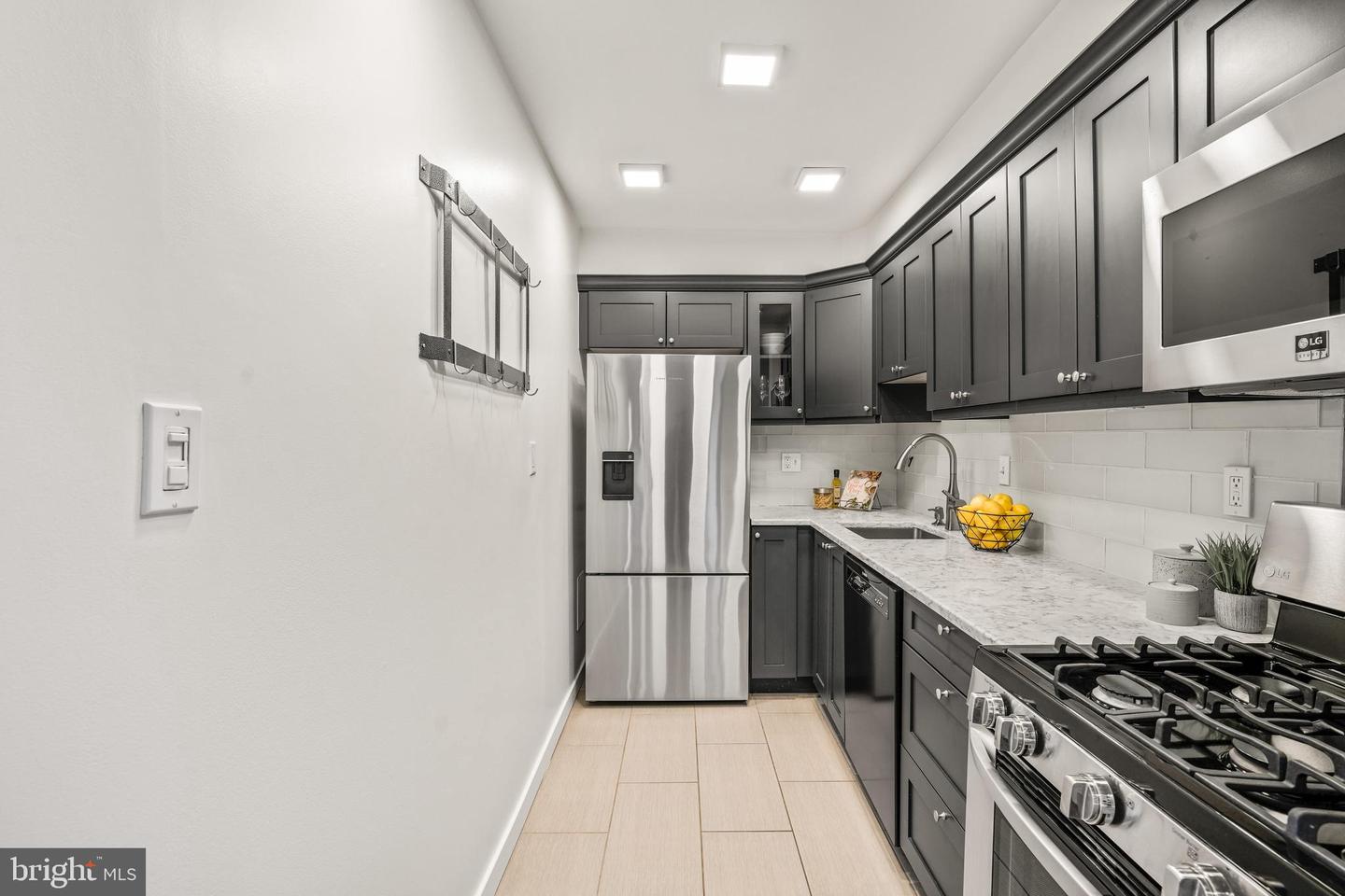 1245 4TH ST SW #E-805, WASHINGTON, District Of Columbia 20024, 1 Bedroom Bedrooms, ,1 BathroomBathrooms,Residential,For sale,1245 4TH ST SW #E-805,DCDC2185880 MLS # DCDC2185880