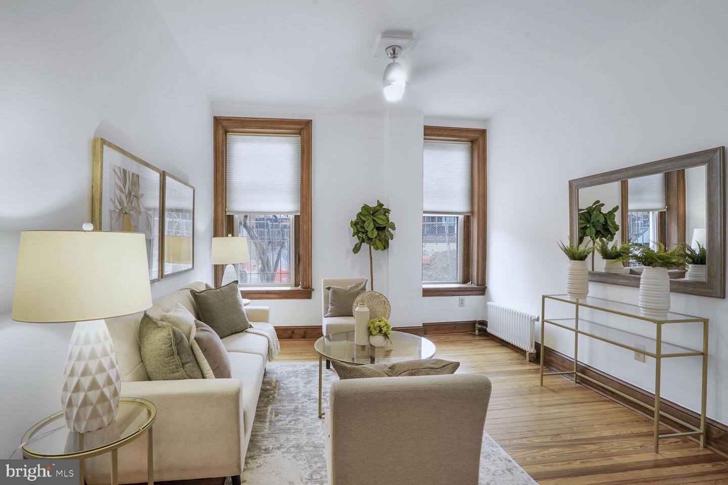 2022 COLUMBIA RD NW #111, WASHINGTON, District Of Columbia 20009, 2 Bedrooms Bedrooms, 6 Rooms Rooms,1 BathroomBathrooms,Residential,For sale,2022 COLUMBIA RD NW #111,DCDC2185970 MLS # DCDC2185970