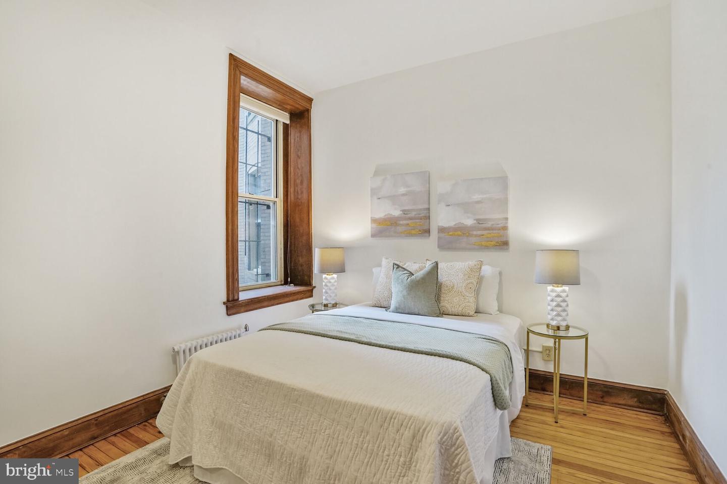 2022 COLUMBIA RD NW #111, WASHINGTON, District Of Columbia 20009, 2 Bedrooms Bedrooms, 6 Rooms Rooms,1 BathroomBathrooms,Residential,For sale,2022 COLUMBIA RD NW #111,DCDC2185970 MLS # DCDC2185970