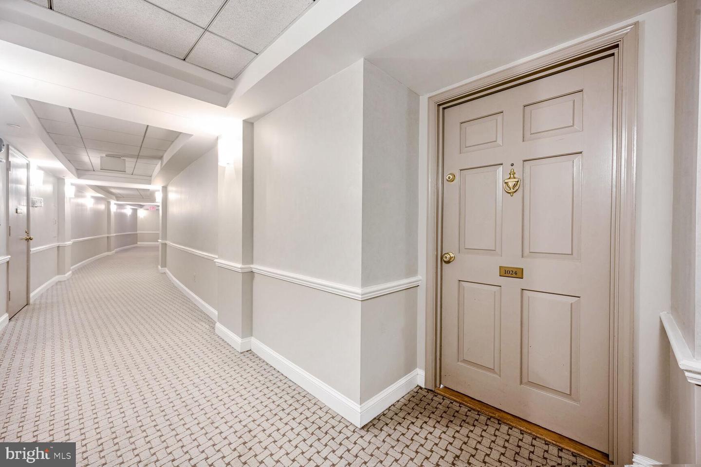 701 PENNSYLVANIA AVE NW #1024, WASHINGTON, District Of Columbia 20004, 2 Bedrooms Bedrooms, ,2 BathroomsBathrooms,Residential,For sale,701 PENNSYLVANIA AVE NW #1024,DCDC2185886 MLS # DCDC2185886