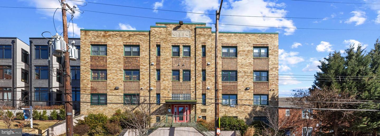 2615 4TH ST NE #201, WASHINGTON, District Of Columbia 20002, 1 Bedroom Bedrooms, ,1 BathroomBathrooms,Residential,For sale,2615 4TH ST NE #201,DCDC2186114 MLS # DCDC2186114