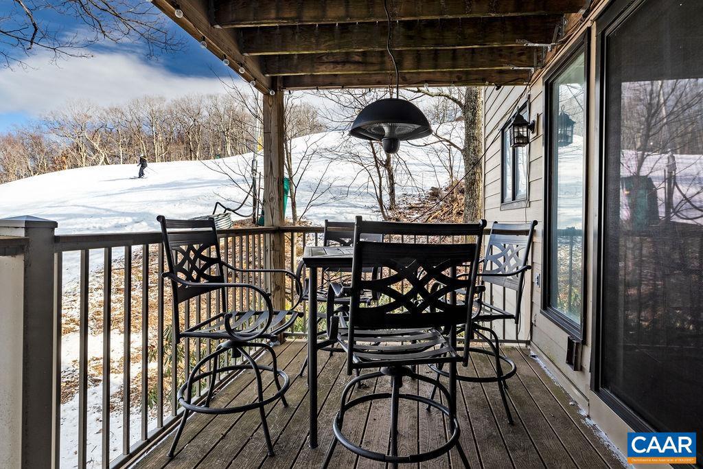 141 EAGLES CT CONDOS, WINTERGREEN RESORT, Virginia 22967, 2 Bedrooms Bedrooms, ,1 BathroomBathrooms,Residential,For sale,141 EAGLES CT CONDOS,661063 MLS # 661063