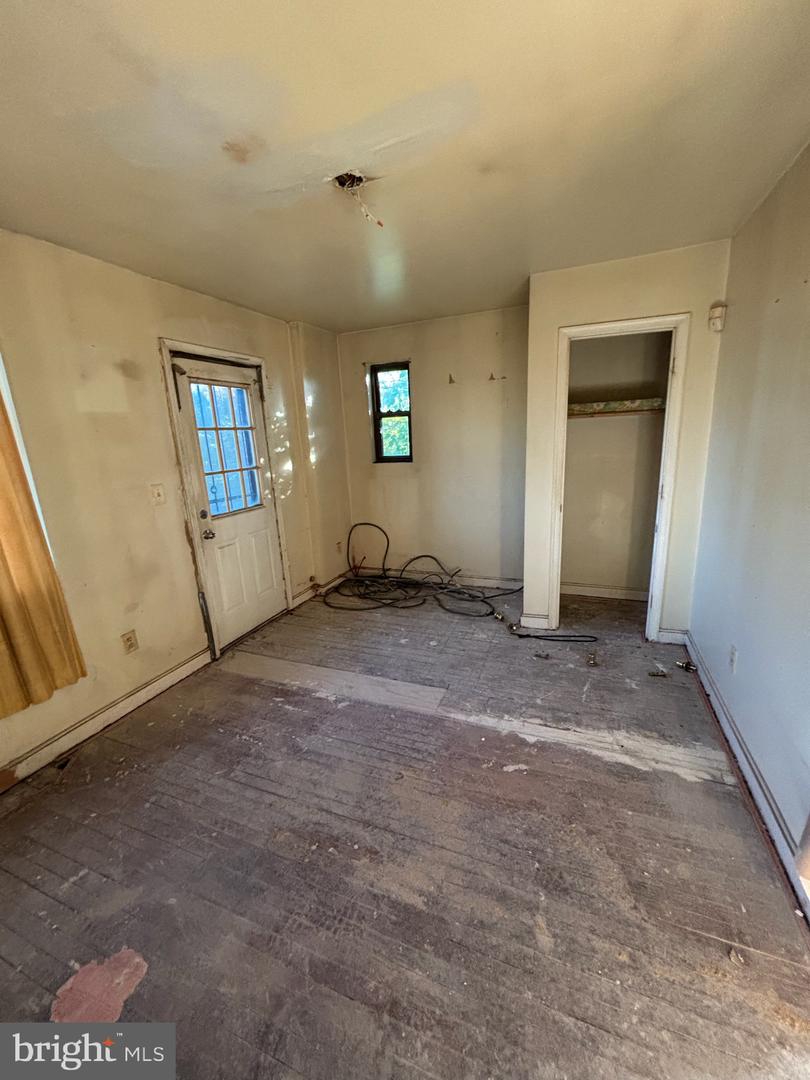 133 GALVESTON PL SW, WASHINGTON, District Of Columbia 20032, 6 Bedrooms Bedrooms, ,2 BathroomsBathrooms,Residential,For sale,133 GALVESTON PL SW,DCDC2186160 MLS # DCDC2186160