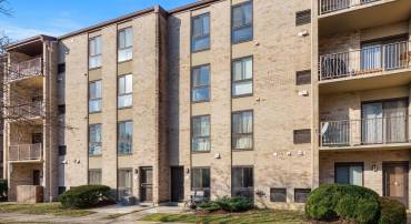 6135 EDSALL RD #C, ALEXANDRIA, Virginia 22304, 1 Bedroom Bedrooms, ,1 BathroomBathrooms,Residential,For sale,6135 EDSALL RD #C,VAAX2036152 MLS # VAAX2036152