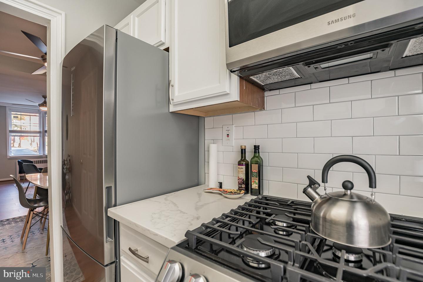 222 N THOMAS ST #1, ARLINGTON, Virginia 22203, 1 Bedroom Bedrooms, ,1 BathroomBathrooms,Residential,For sale,222 N THOMAS ST #1,VAAR2053262 MLS # VAAR2053262