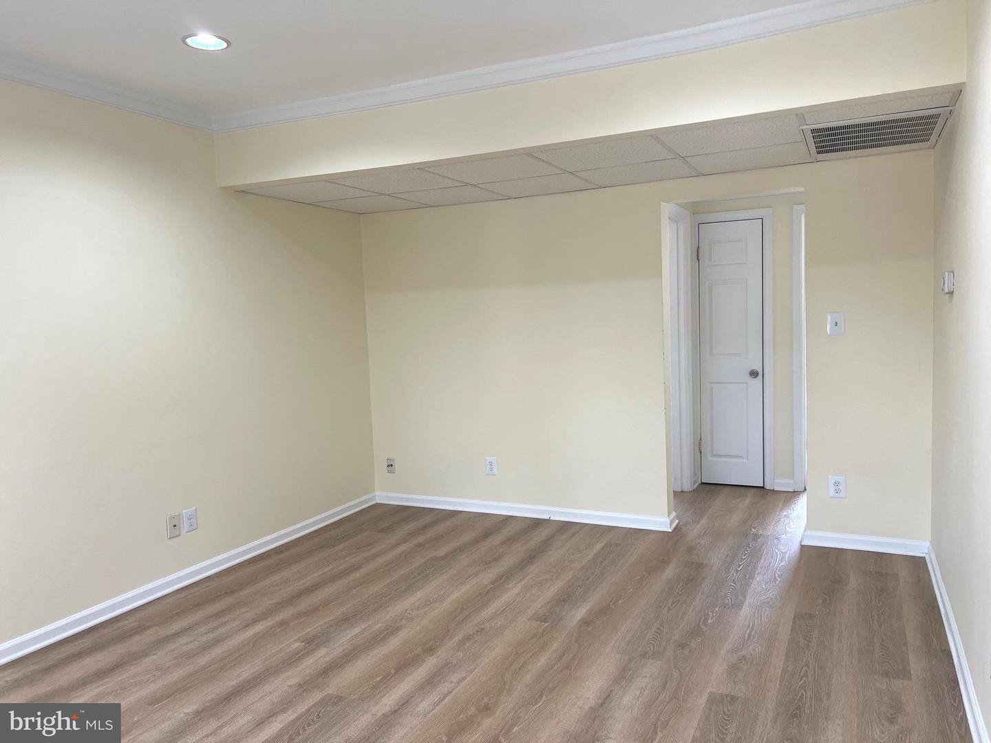 1802 LANGSTON BLVD #95, ARLINGTON, Virginia 22201, 1 Bedroom Bedrooms, ,1 BathroomBathrooms,Residential,For sale,1802 LANGSTON BLVD #95,VAAR2053292 MLS # VAAR2053292