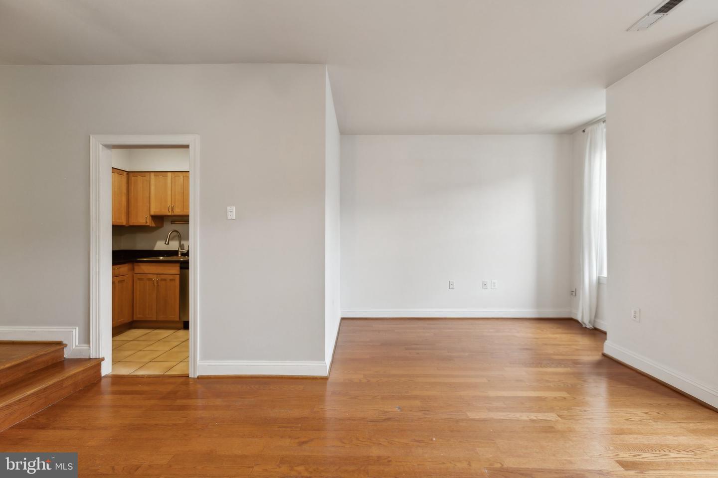 20 15TH ST NE #20, WASHINGTON, District Of Columbia 20002, 1 Bedroom Bedrooms, ,1 BathroomBathrooms,Residential,For sale,20 15TH ST NE #20,DCDC2184722 MLS # DCDC2184722