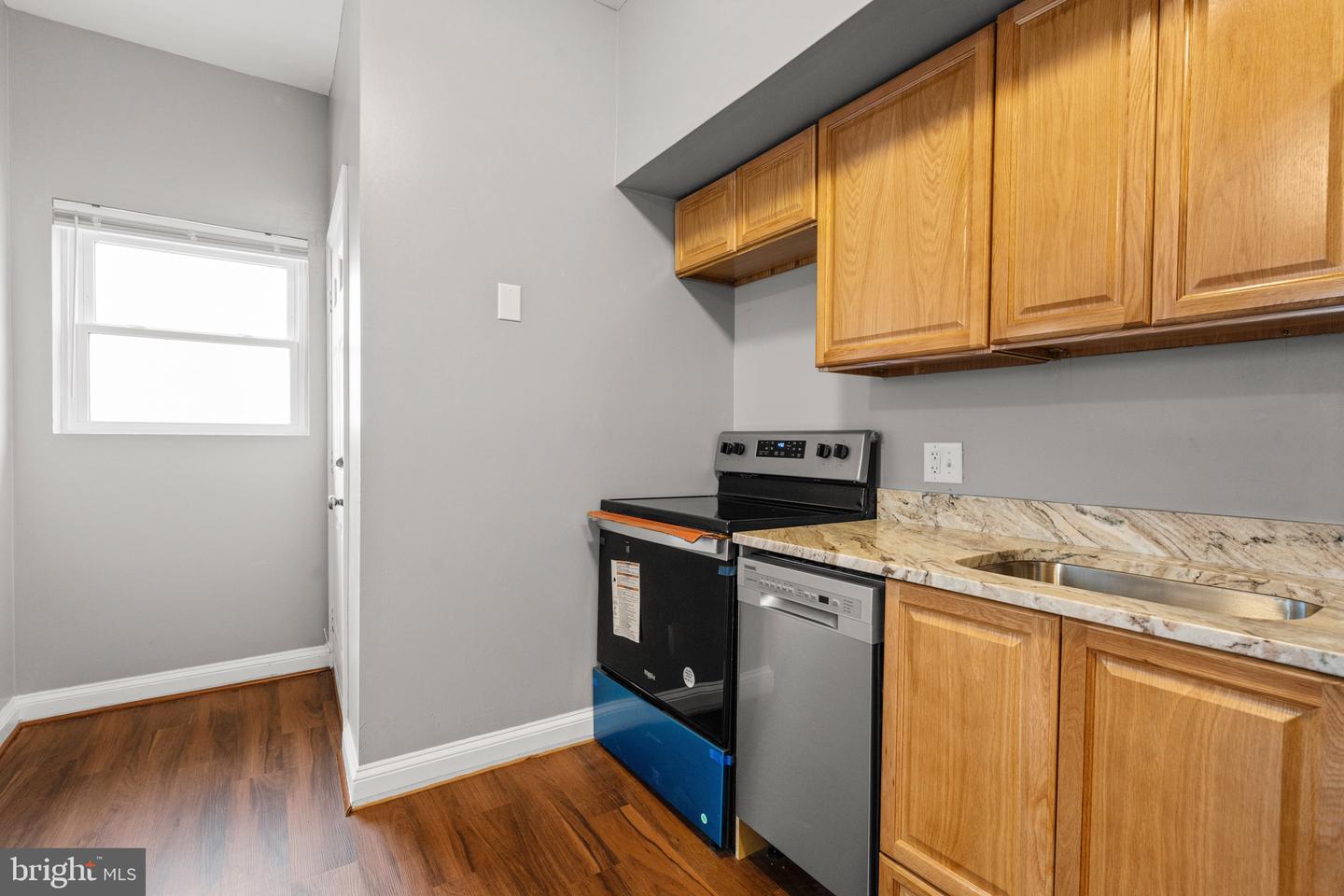 2834 R ST SE #5, WASHINGTON, District Of Columbia 20020, 2 Bedrooms Bedrooms, ,1 BathroomBathrooms,Residential,For sale,2834 R ST SE #5,DCDC2184968 MLS # DCDC2184968