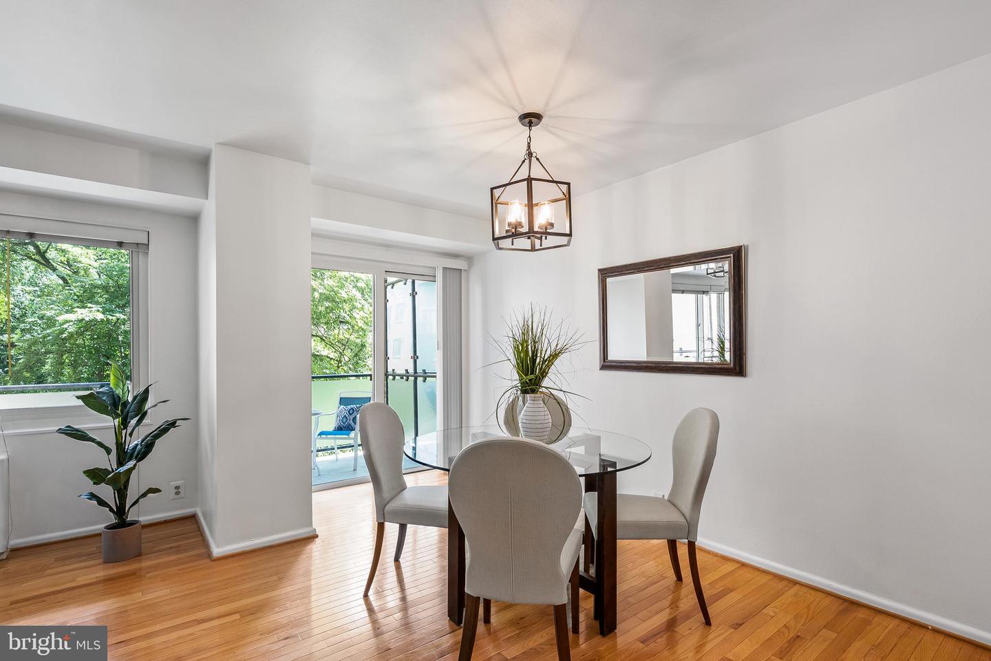 4201 CATHEDRAL AVE NW #421W, WASHINGTON, District Of Columbia 20016, 1 Bedroom Bedrooms, ,1 BathroomBathrooms,Residential,For sale,4201 CATHEDRAL AVE NW #421W,DCDC2185312 MLS # DCDC2185312