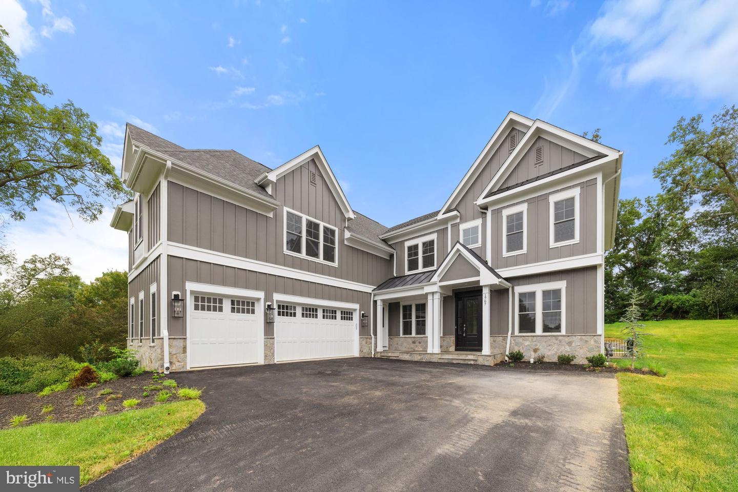 1767 PROFFIT RD, VIENNA, Virginia 22182, 7 Bedrooms Bedrooms, ,7 BathroomsBathrooms,Residential,For sale,1767 PROFFIT RD,VAFX2222330 MLS # VAFX2222330