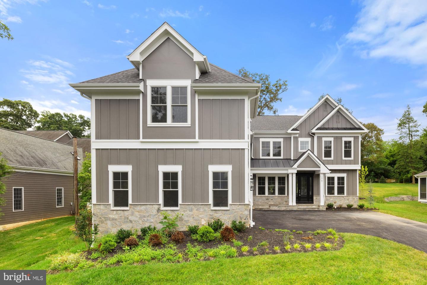 1767 PROFFIT RD, VIENNA, Virginia 22182, 7 Bedrooms Bedrooms, ,7 BathroomsBathrooms,Residential,For sale,1767 PROFFIT RD,VAFX2222330 MLS # VAFX2222330