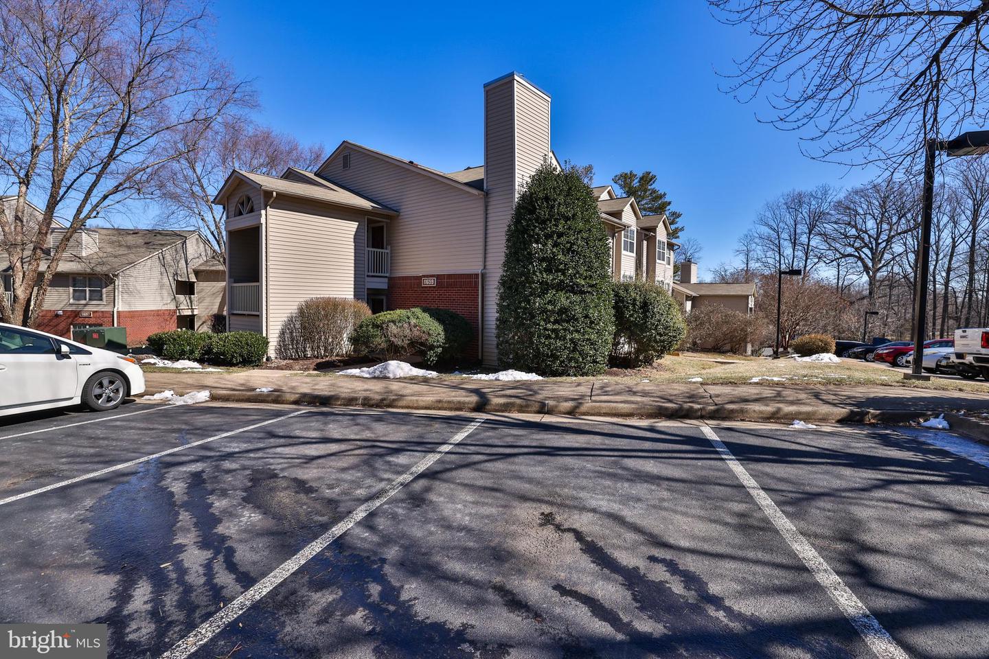 11659 CHESTERFIELD CT #11659-B, RESTON, Virginia 20190, 1 Bedroom Bedrooms, ,1 BathroomBathrooms,Residential,For sale,11659 CHESTERFIELD CT #11659-B,VAFX2222414 MLS # VAFX2222414