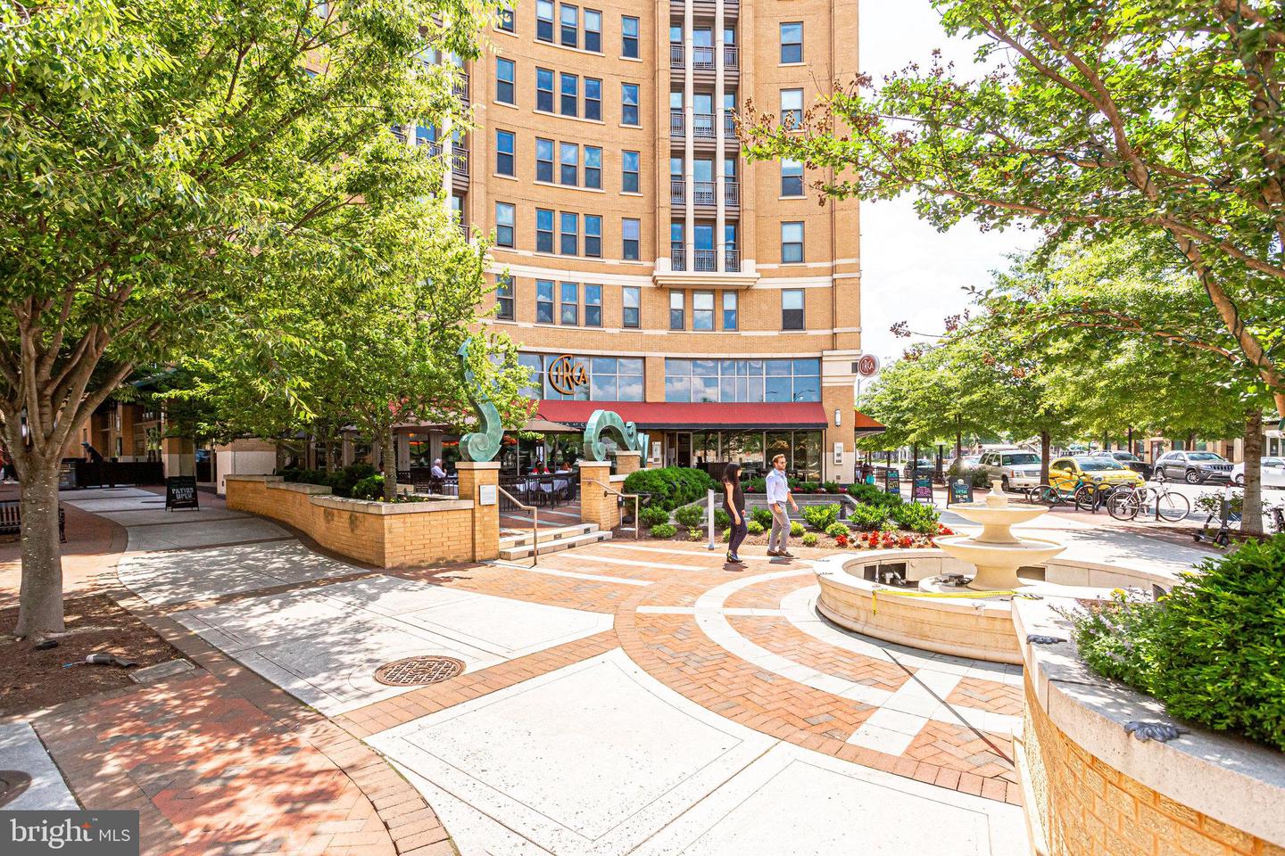 1205 N GARFIELD ST #609, ARLINGTON, Virginia 22201, 2 Bedrooms Bedrooms, ,1 BathroomBathrooms,Residential,For sale,1205 N GARFIELD ST #609,VAAR2053508 MLS # VAAR2053508