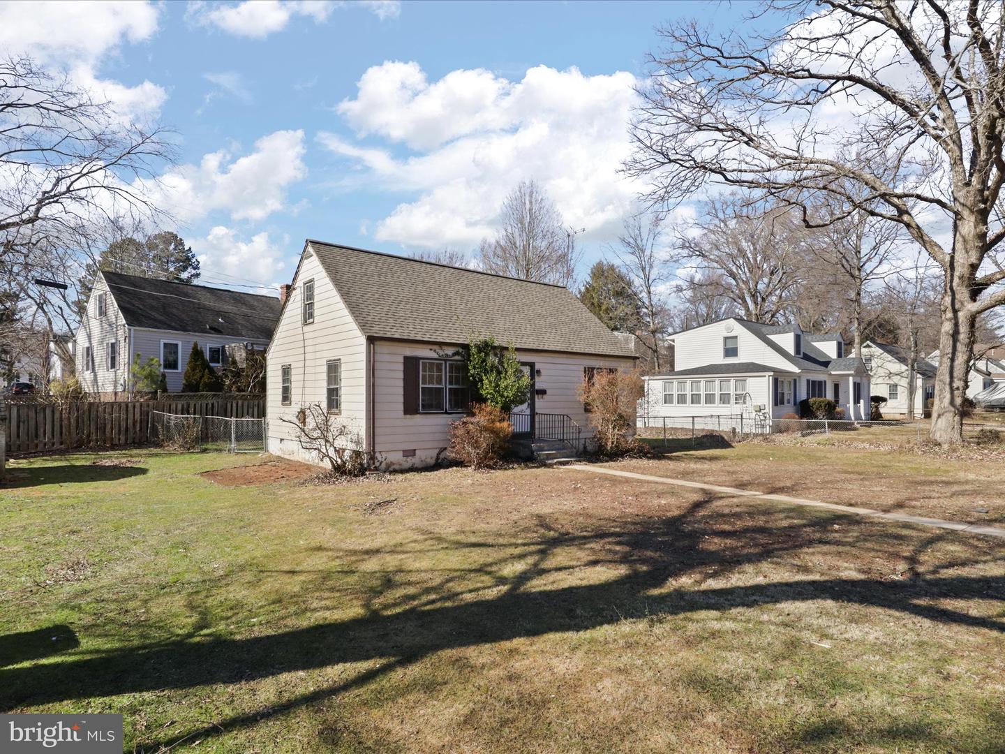 2834 BOLLING RD, FALLS CHURCH, Virginia 22042, 4 Bedrooms Bedrooms, ,2 BathroomsBathrooms,Residential,For sale,2834 BOLLING RD,VAFX2223044 MLS # VAFX2223044