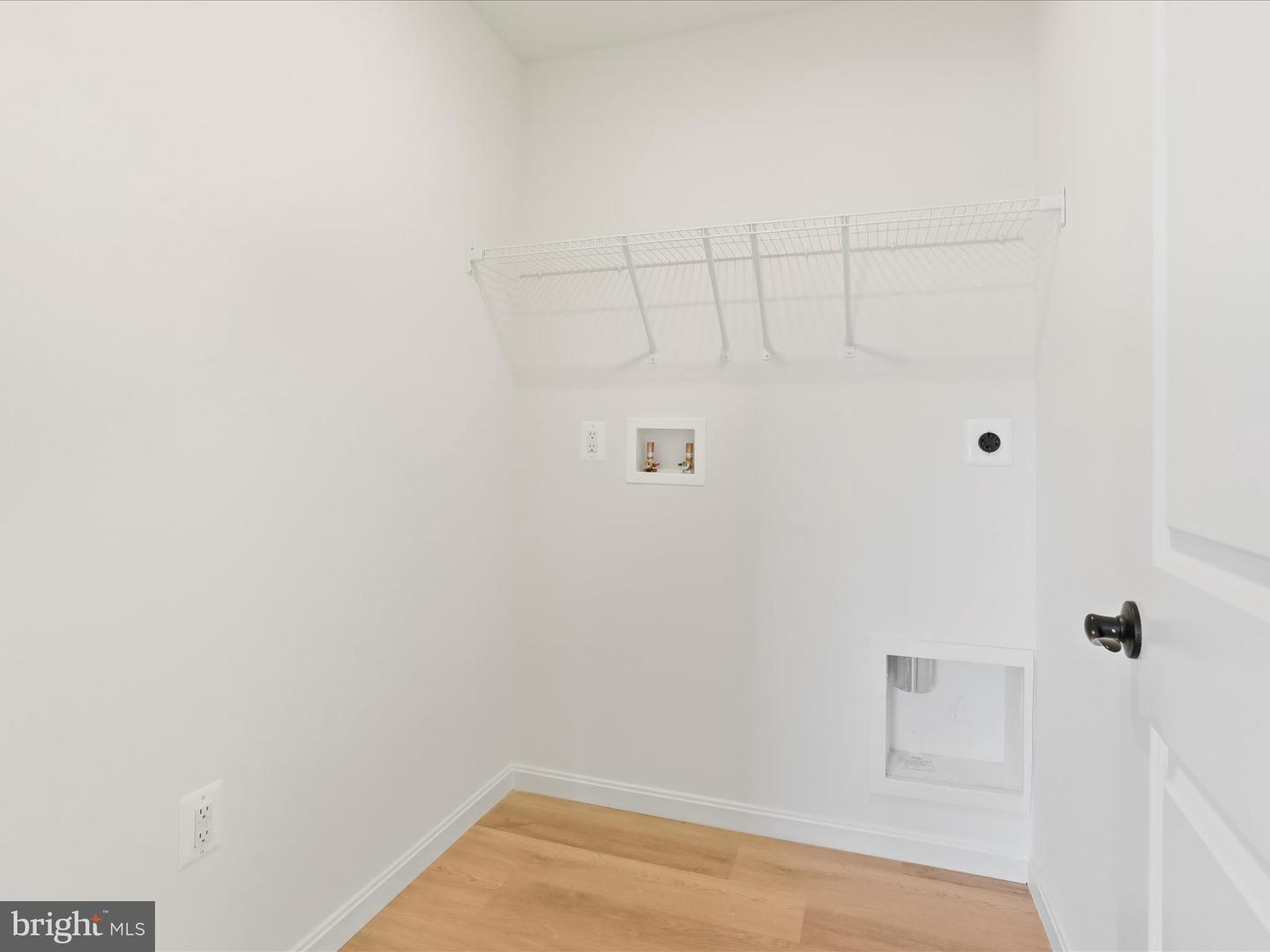 136 CURTAIN FALL DR, MIDDLETOWN, Virginia 22645, 3 Bedrooms Bedrooms, ,2 BathroomsBathrooms,Residential,For sale,136 CURTAIN FALL DR,VAFV2024514 MLS # VAFV2024514