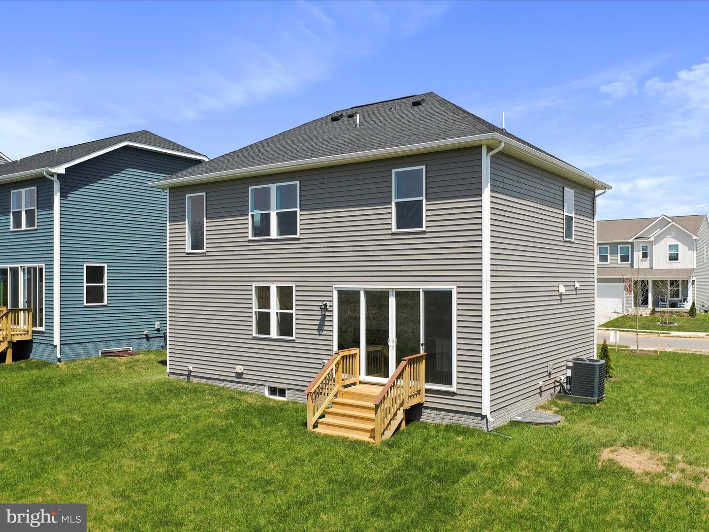 136 CURTAIN FALL DR, MIDDLETOWN, Virginia 22645, 3 Bedrooms Bedrooms, ,2 BathroomsBathrooms,Residential,For sale,136 CURTAIN FALL DR,VAFV2024514 MLS # VAFV2024514