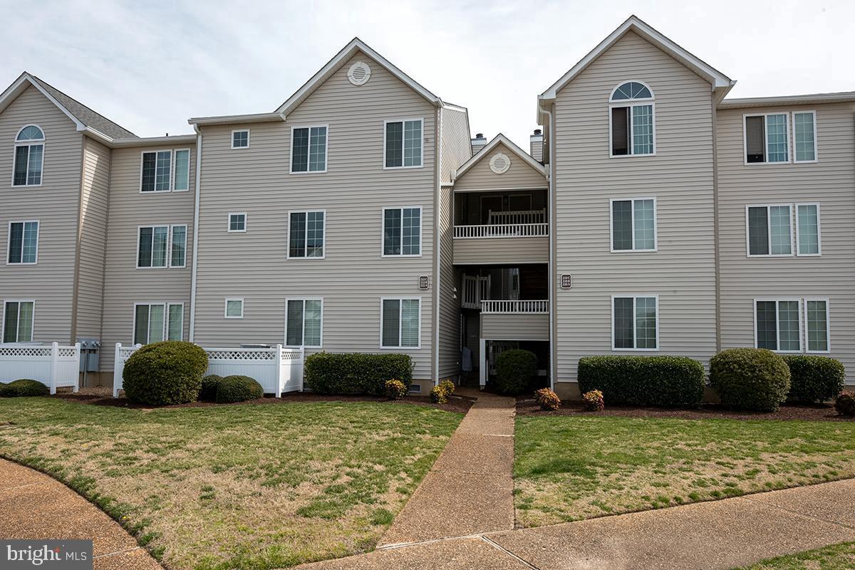 222 DOCKSIDE DR #C, HAMPTON, Virginia 23669, 2 Bedrooms Bedrooms, ,2 BathroomsBathrooms,Residential,For sale,222 DOCKSIDE DR #C,VAHM2000084 MLS # VAHM2000084