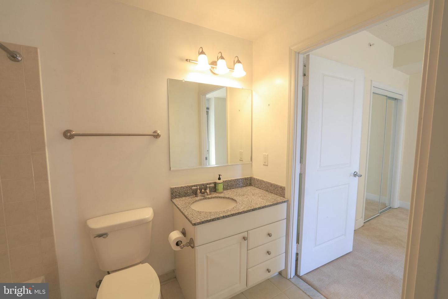 3600 S GLEBE RD #332W, ARLINGTON, Virginia 22202, 2 Bedrooms Bedrooms, ,2 BathroomsBathrooms,Residential,For sale,3600 S GLEBE RD #332W,VAAR2053690 MLS # VAAR2053690