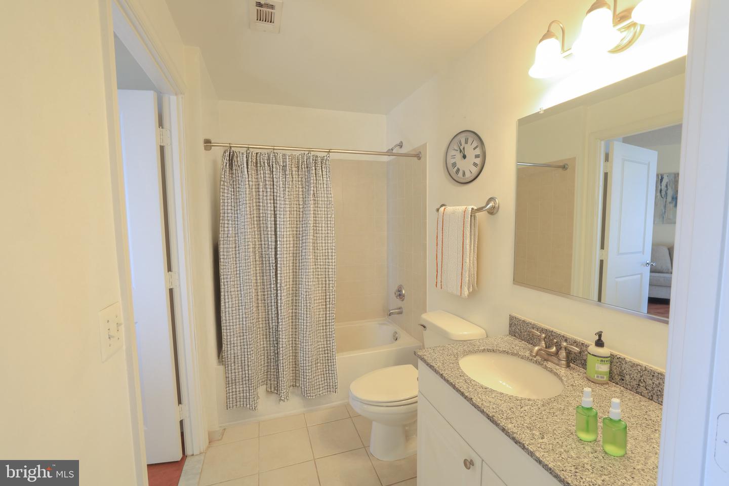 3600 S GLEBE RD #332W, ARLINGTON, Virginia 22202, 2 Bedrooms Bedrooms, ,2 BathroomsBathrooms,Residential,For sale,3600 S GLEBE RD #332W,VAAR2053690 MLS # VAAR2053690