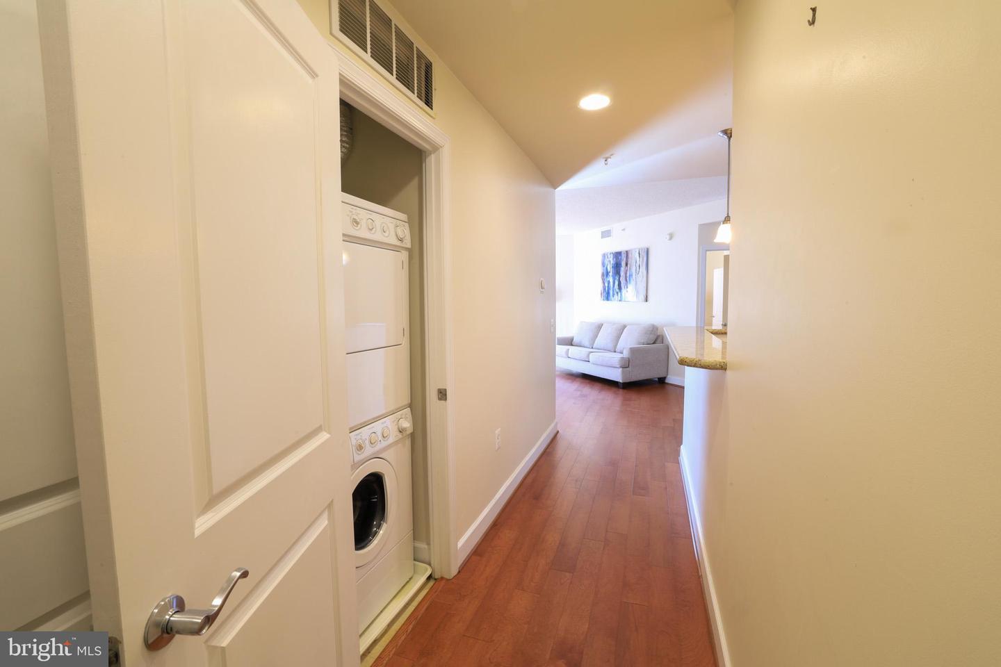 3600 S GLEBE RD #332W, ARLINGTON, Virginia 22202, 2 Bedrooms Bedrooms, ,2 BathroomsBathrooms,Residential,For sale,3600 S GLEBE RD #332W,VAAR2053690 MLS # VAAR2053690