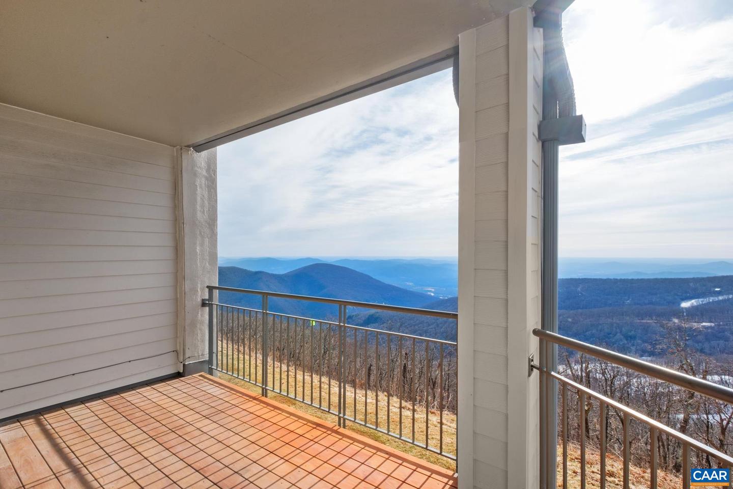 1584 VISTAS CONDOS, WINTERGREEN RESORT, Virginia 22967, 2 Bedrooms Bedrooms, ,2 BathroomsBathrooms,Residential,For sale,1584 VISTAS CONDOS,661107 MLS # 661107