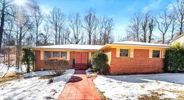 505 WESTMORELAND CT, CHARLOTTESVILLE, Virginia 22901, 3 Bedrooms Bedrooms, ,3 BathroomsBathrooms,Residential,For sale,505 WESTMORELAND CT,VAAB2000764 MLS # VAAB2000764